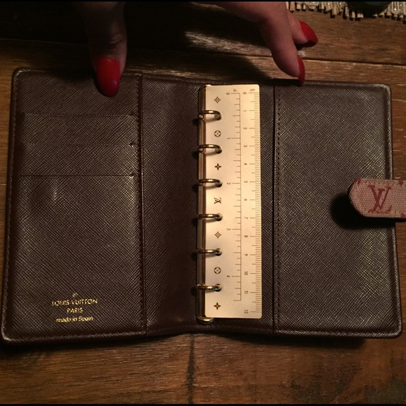 Louia Vuitton mini lin monogram Agenda - Picture 2 of 3